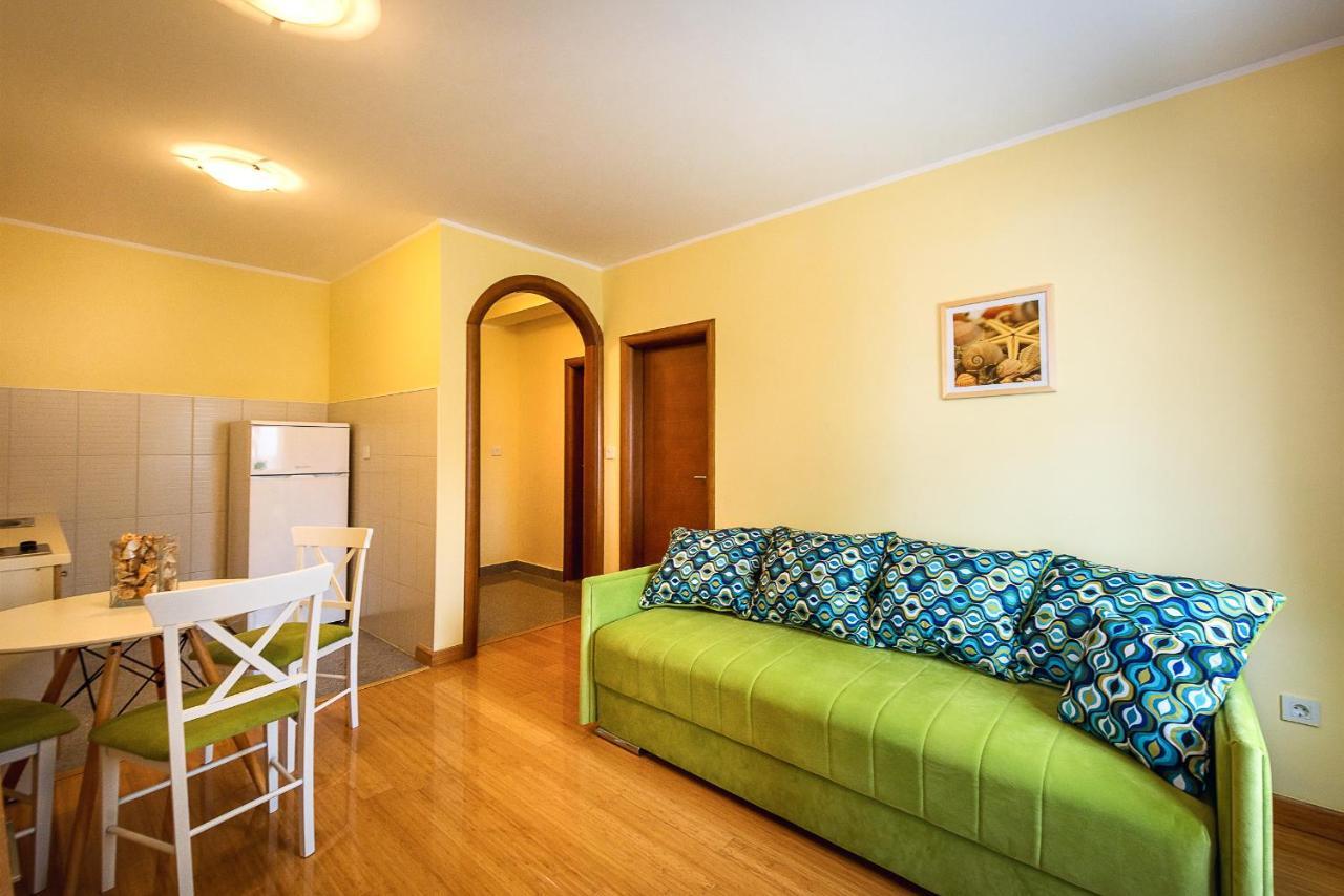 Santorini Apart Hotel Krasići Dış mekan fotoğraf