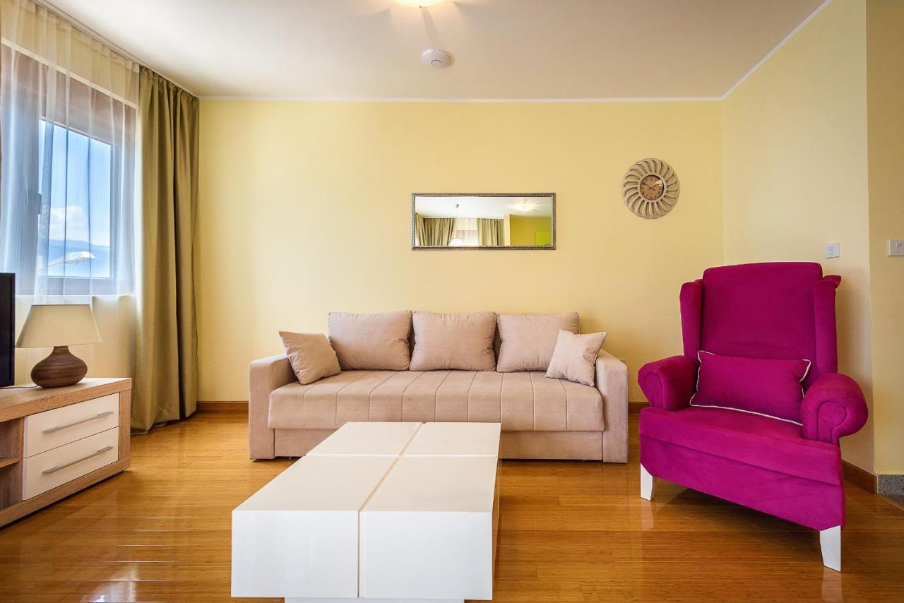 Santorini Apart Hotel Krasići Dış mekan fotoğraf