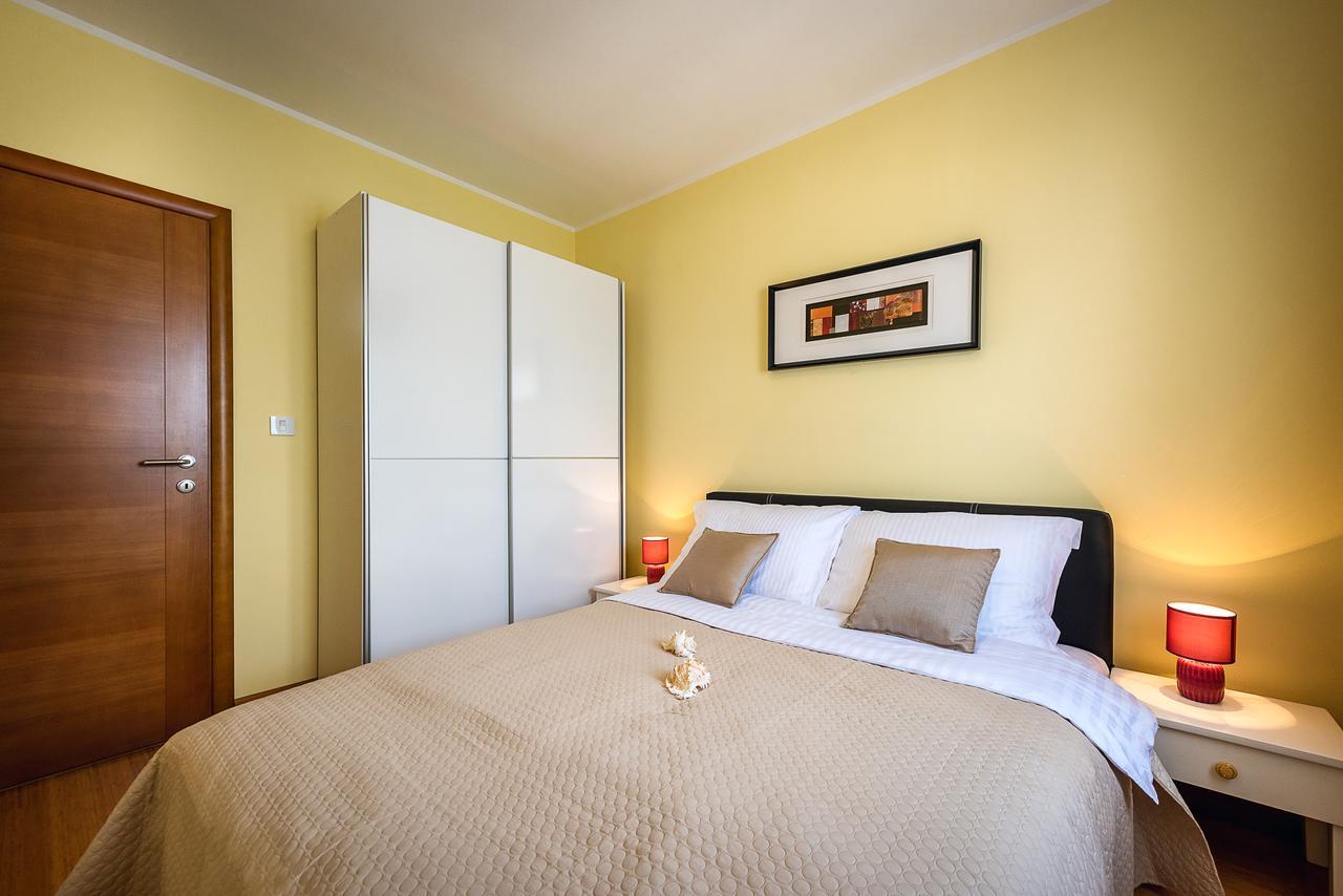 Santorini Apart Hotel Krasići Dış mekan fotoğraf